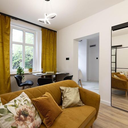 Apartament Klimatyczny Apartament Wroclawska Bytom Zewnętrze zdjęcie